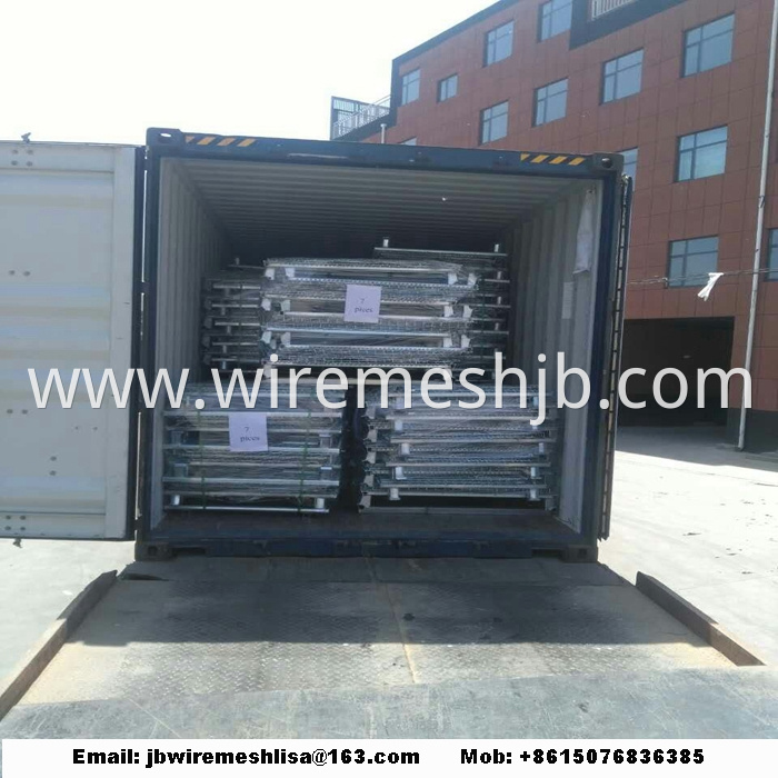 Fold storage cage